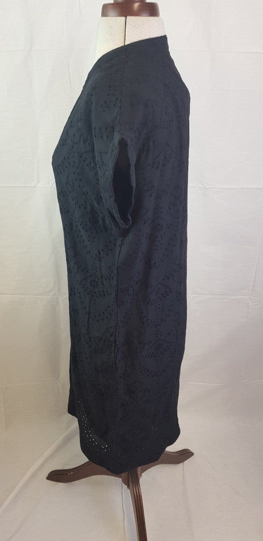 PURE Collection Broderie Anglaise Dress in Black Size 10 BNWT