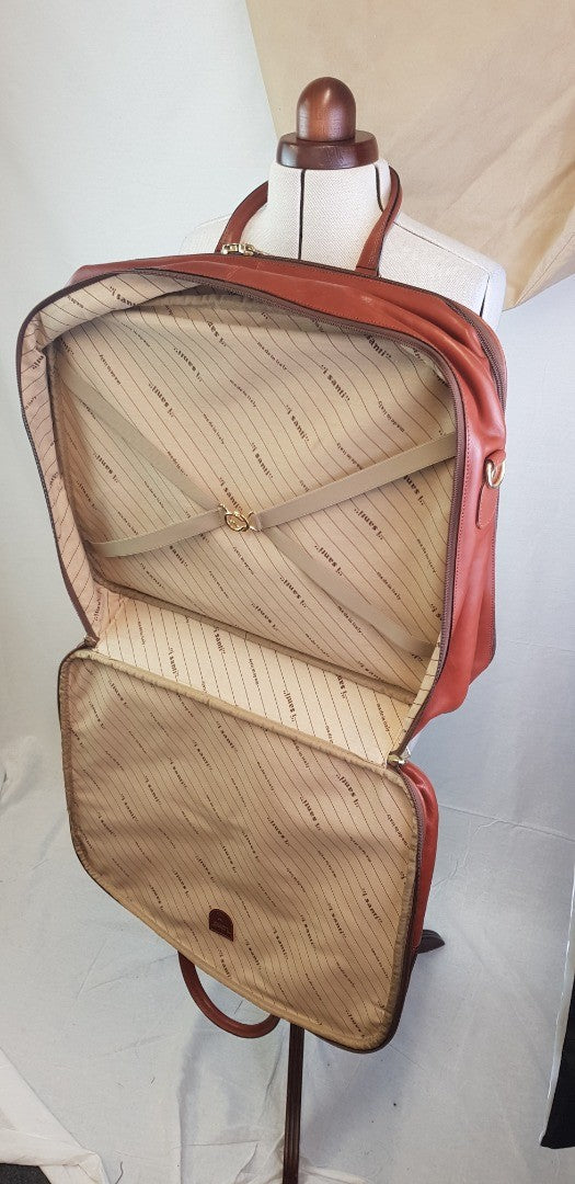 i santi Vintage Leather Travel Bag/Suitcase inc. Original Dust cover VGC