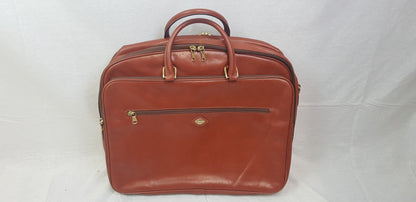 i santi Vintage Leather Travel Bag/Suitcase inc. Original Dust cover VGC