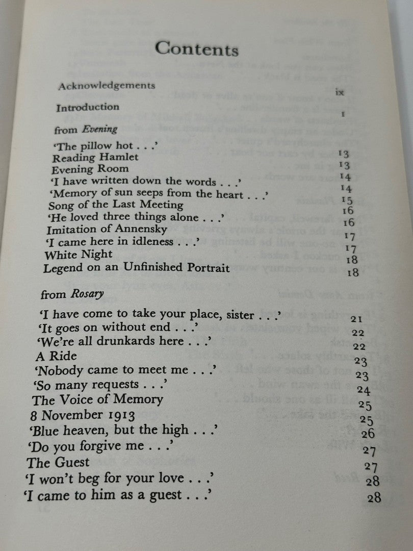 Selected Poems (Penguin Classics) - Anna Akhmatova, D. Thomas