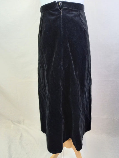 Dereta Vintage Crushed Velvet Black Midi Skirt - W28