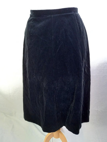 Dereta Vintage Crushed Velvet Black Midi Skirt - W28