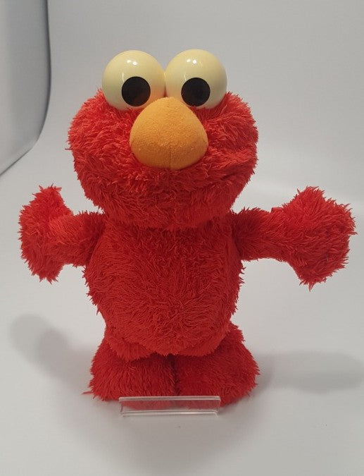 Sesame Street Talking Tickle Me Elmo Soft Toy with Moving mouth & Sound 2010 GC
