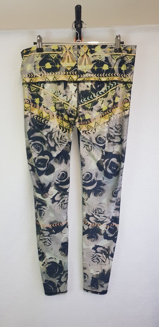 Teeki Desert Rose Leggings/Yoga Pants Size L VGC