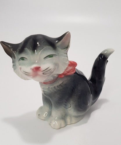 Vintage/Rare. 1958 Grey Cat with Pink Bow Figurine by W Goebel  VGC