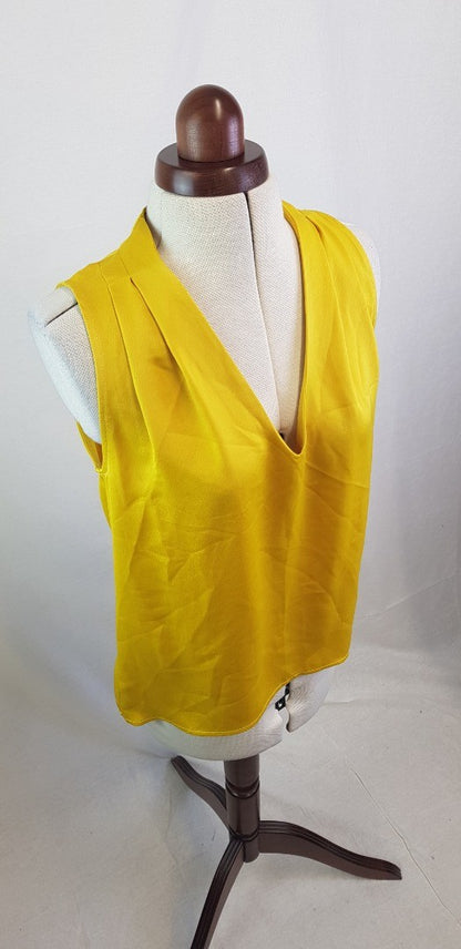 Coast Ladies Yellow Sleeveless Top Size 8 BNWT