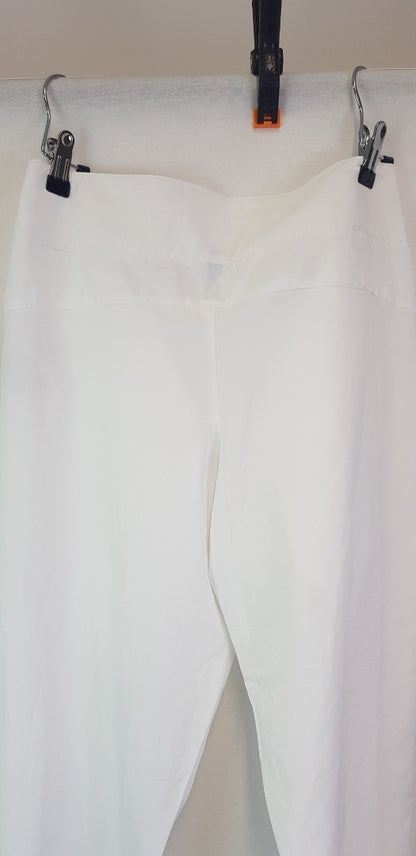 Ellesse Champ Track Pants in White Size 10  BNWT