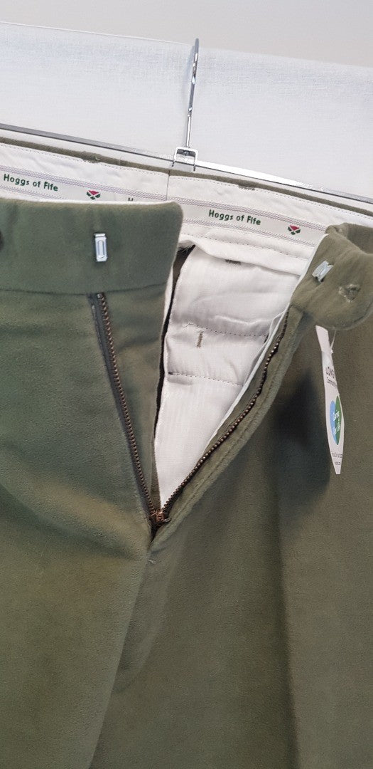 Hoggs of Fife - Moleskin Men's Trousers in Sage W32 x L31 VGC