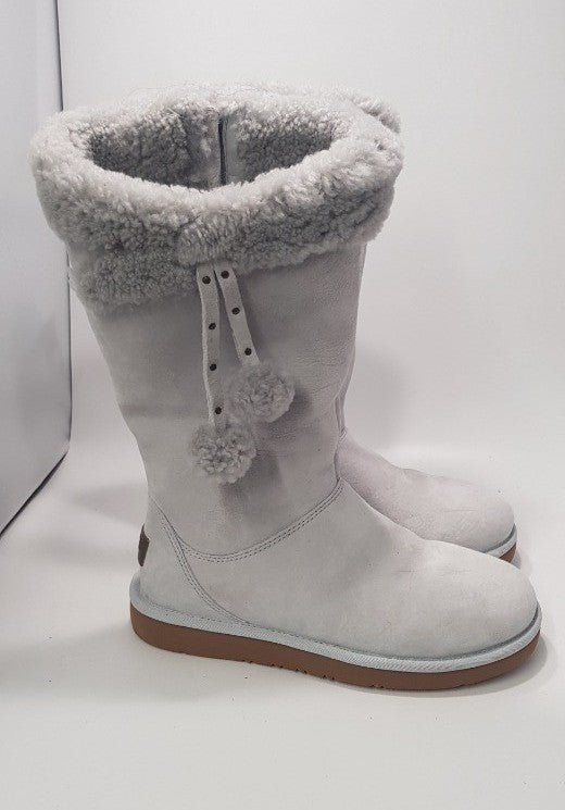 Ugg Australia Boots -  Plumdale Cuff in Grey/Violet Size 4 - Worn Once (Box inc)