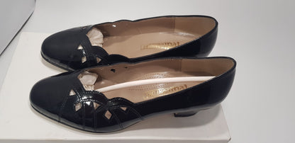 Vintage. Pedi-Confort Chaussures Vernis Black Patent Leather Shoes Size 4.5 VGC