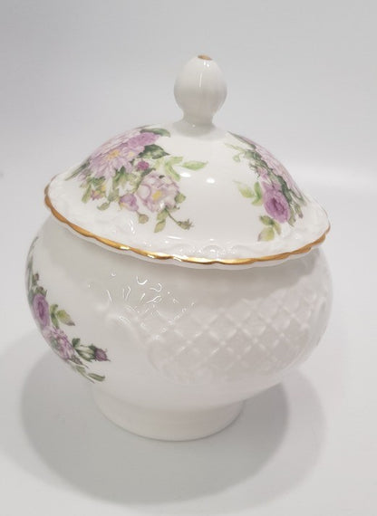 Coalport Garden of the Rose  The Bon Bon Damask Roses Lidded Pot VGC