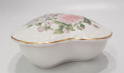 Coalport, Garden of the roses "The Heart Box" Trinket box  in Bone China with Lid VGC
