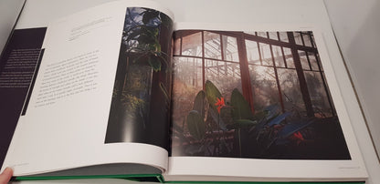 International Garden Photographer of the Year. Hardback. Kew Gardens VGC