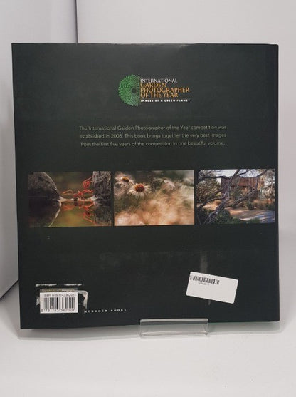 International Garden Photographer of the Year. Hardback. Kew Gardens VGC