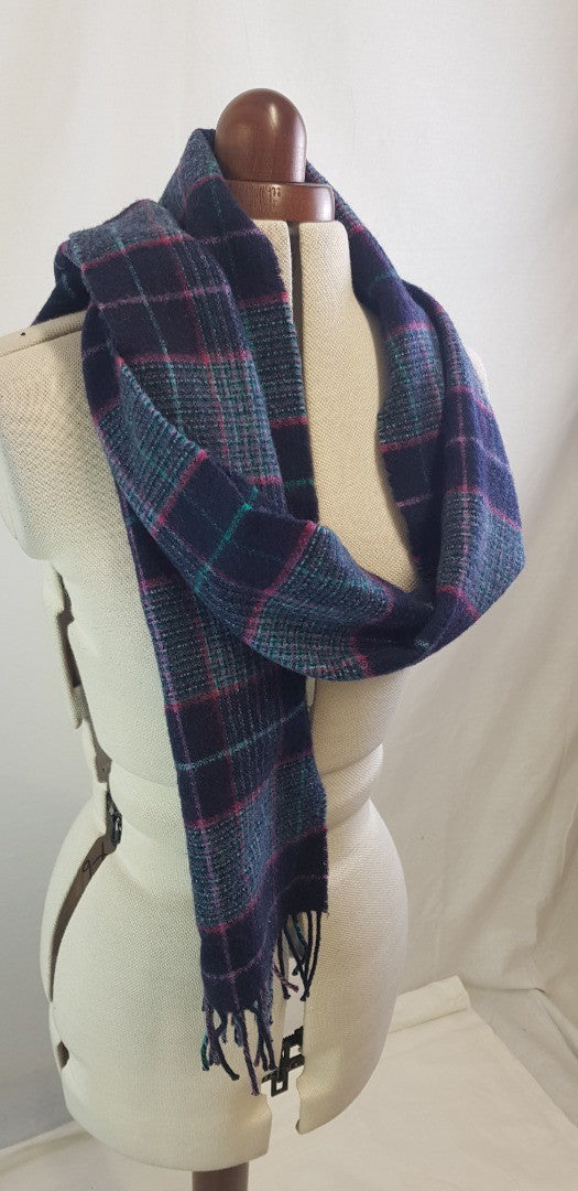 Johnstons of Elgin 100% Lambs wool Scarf Purple, Green & Navy. VGC