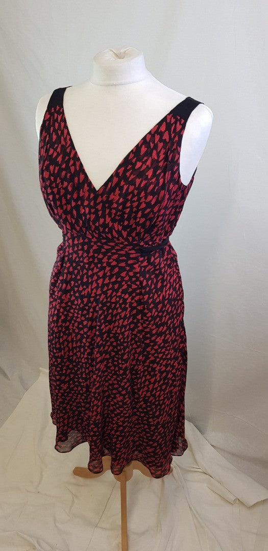 Hobbs Black & Red Sleeveless Heart Design Dress, Size 14 VGC