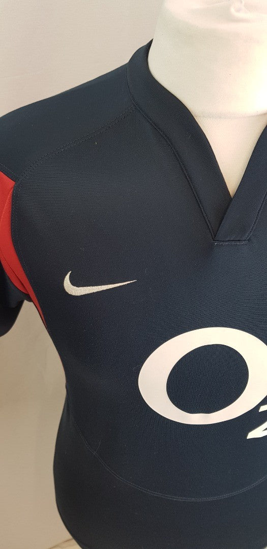 Nike England Dri-Fit Sports Top in Navy & Red  Size S (36/38) VGC