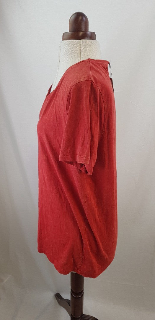 Hush Red Washed Classic Tee Size  XL 100% Cotton BNWT