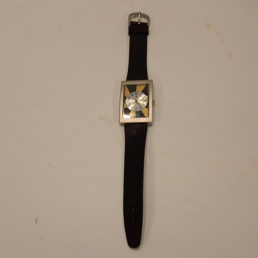 The Metropolitan Museum of Art Men's Watch w BlackStrap - Untested