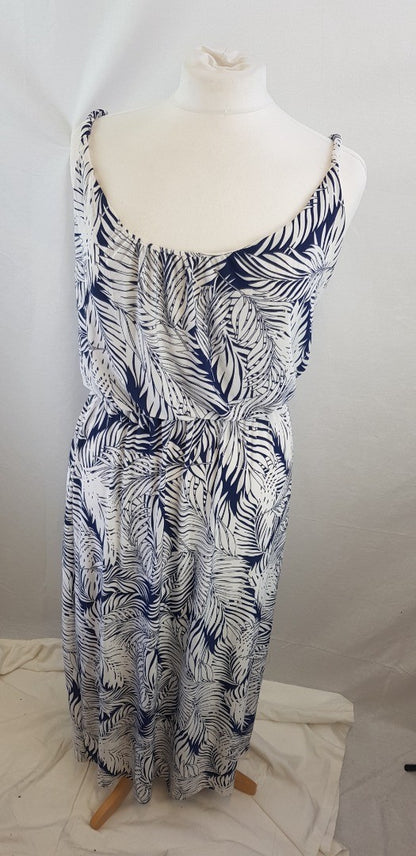 Folia Blue & White Stretchy Ladies Dress Size 12/14 BNWT
