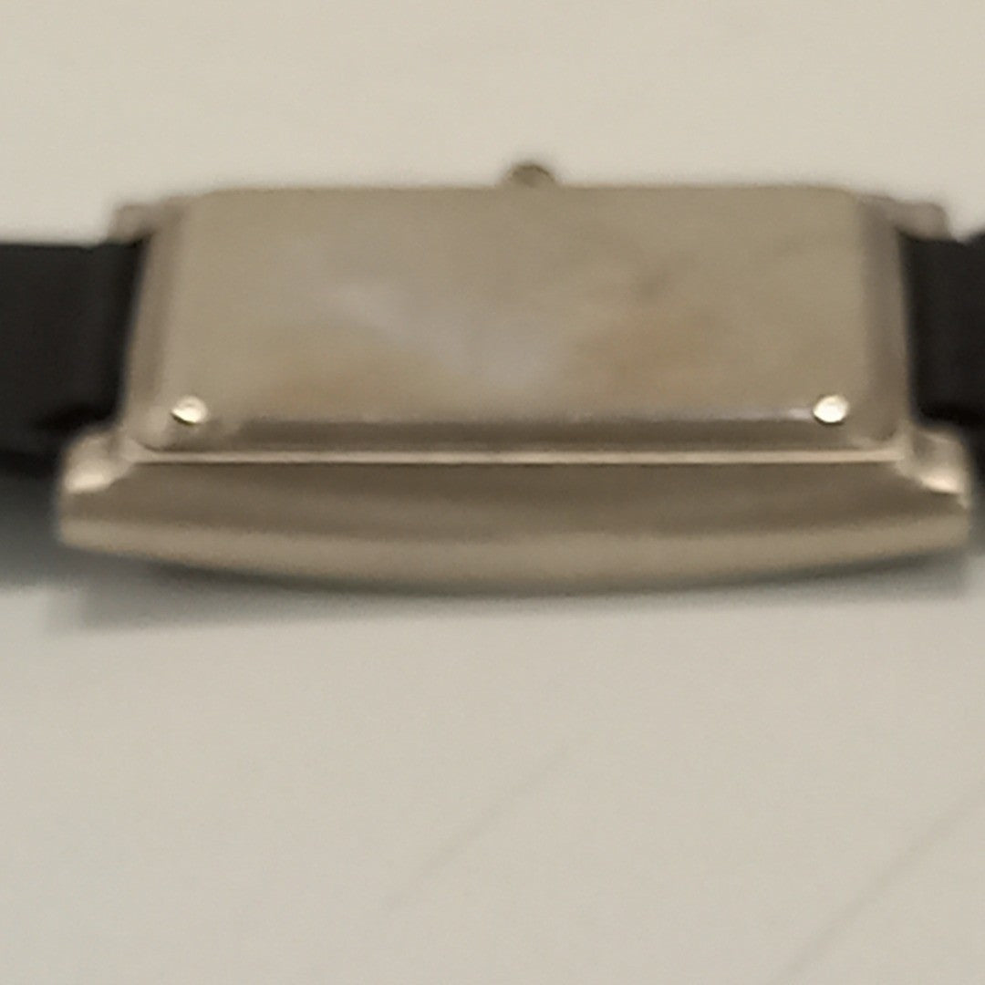 The Metropolitan Museum of Art Men's Watch w BlackStrap - Untested