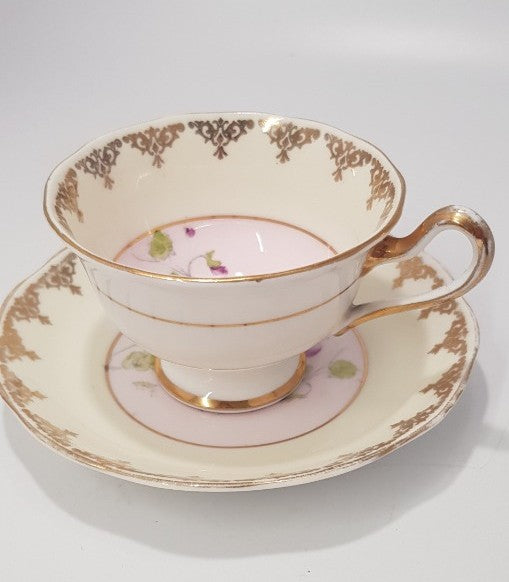 Vintage. Royal Albert Crown Bone China Cup & Saucer with Flowers & Filigree GC