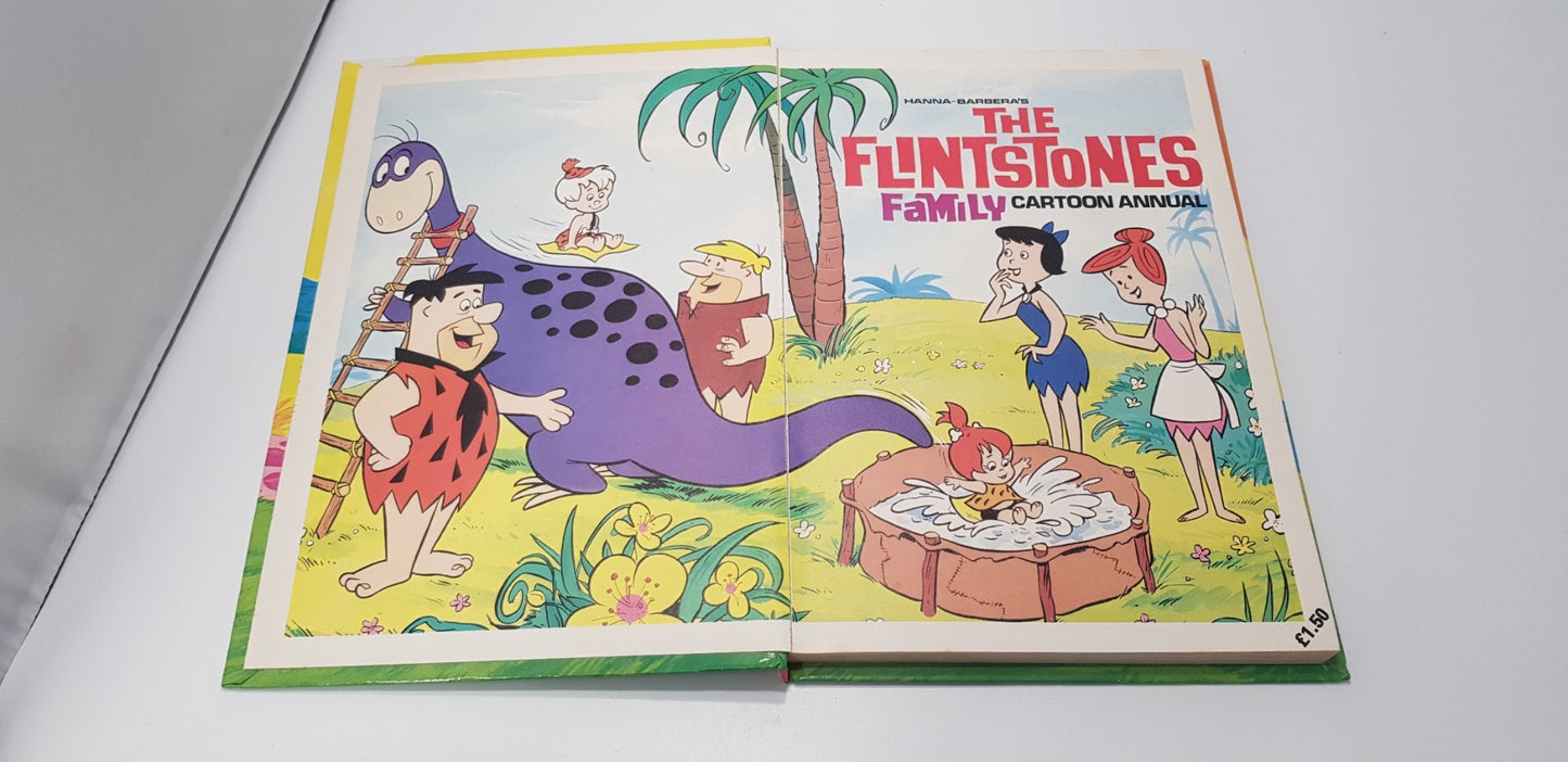 The Flintstones Family Cartoon Annual from 1980 Excellent Condition