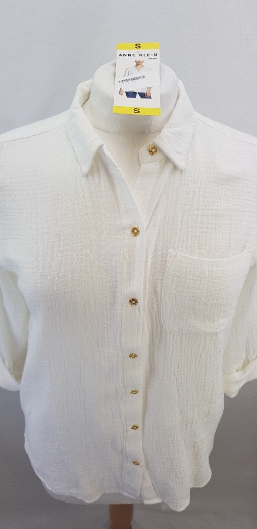 Anne Klein Jeans White Shirt with pocket. Size S  BNWT