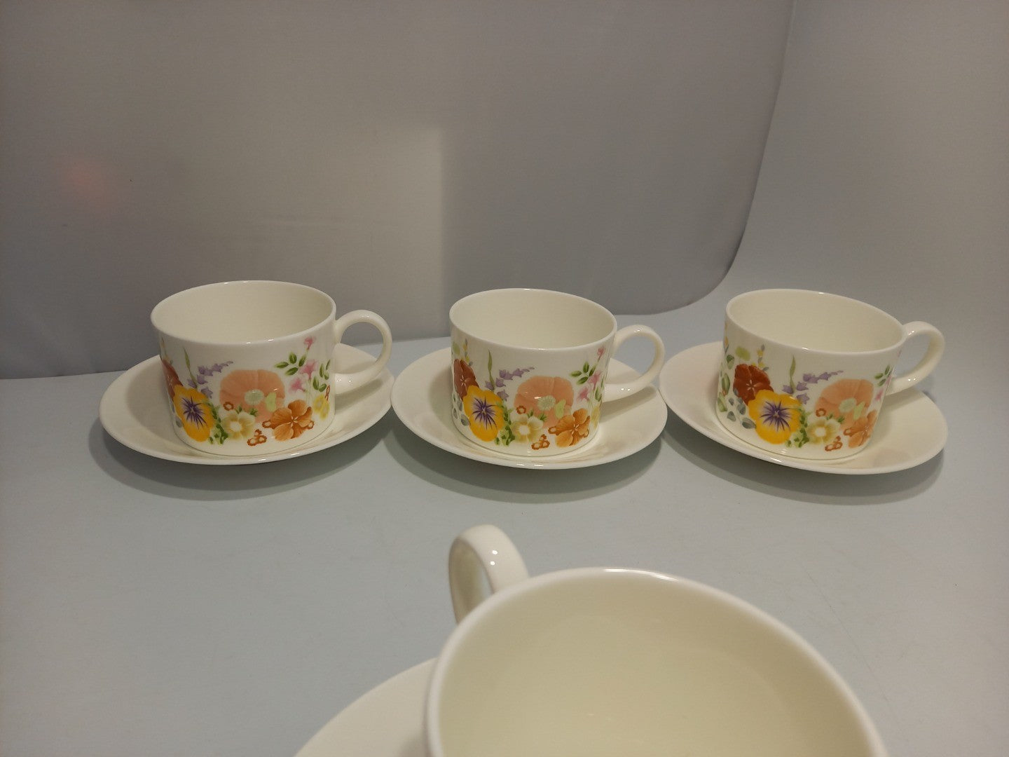 Wedgwood Summer Bouquet Set, 4x Plates, 6x Tea Cups, 6x Saucers, Jug, Sugar Bowl