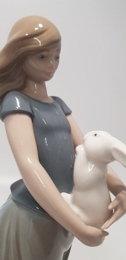 Nao By Lladro Porcelain Girl with Bunny Rabbit Figurine Excellent Condition