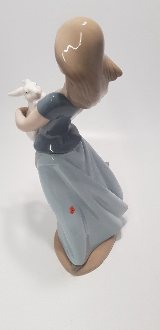 Nao By Lladro Porcelain Girl with Bunny Rabbit Figurine Excellent Condition