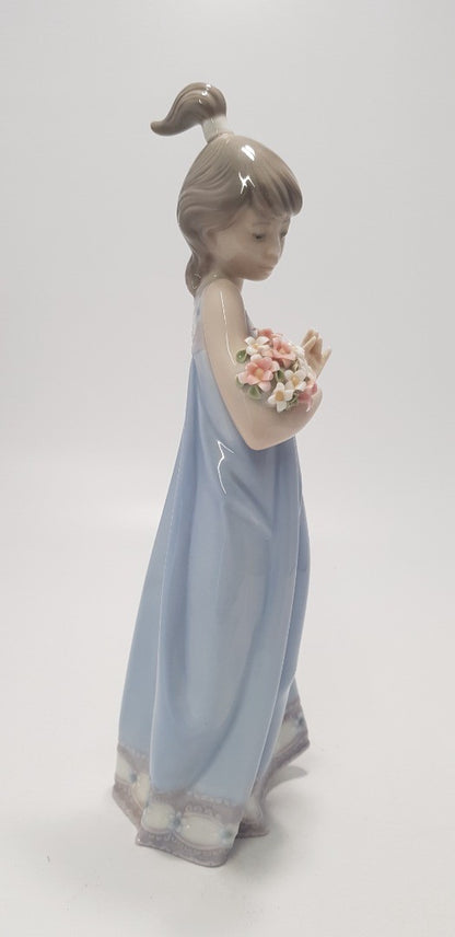 1989 Lladro "Spring Token" Figure 5604 Retired 2005 - Excellent Condition