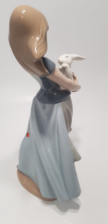 Nao By Lladro Porcelain Girl with Bunny Rabbit Figurine Excellent Condition