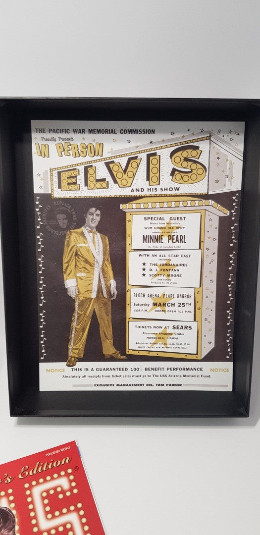 Elvis The Official Collectors Edition Magazine & Artefacts Box VGC