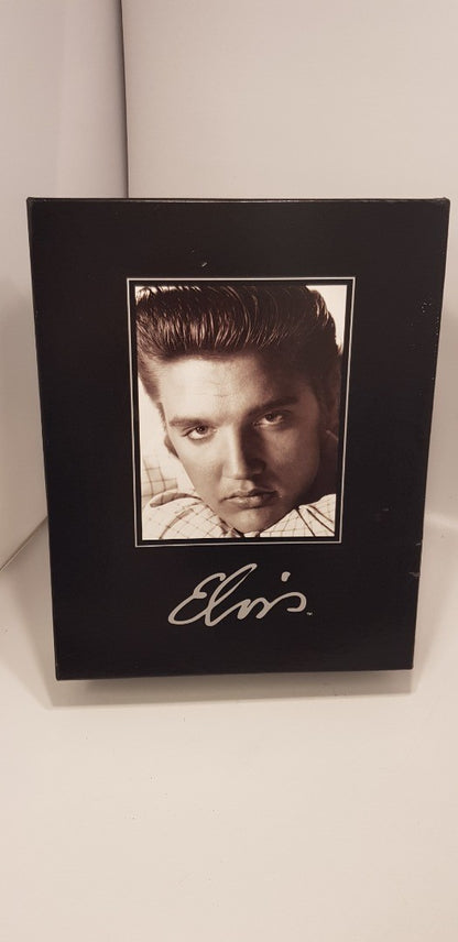 Elvis The Official Collectors Edition Magazine & Artefacts Box VGC