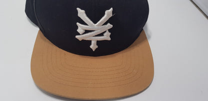 Zoo York Baseball Cap in Black & Tan Nearly New