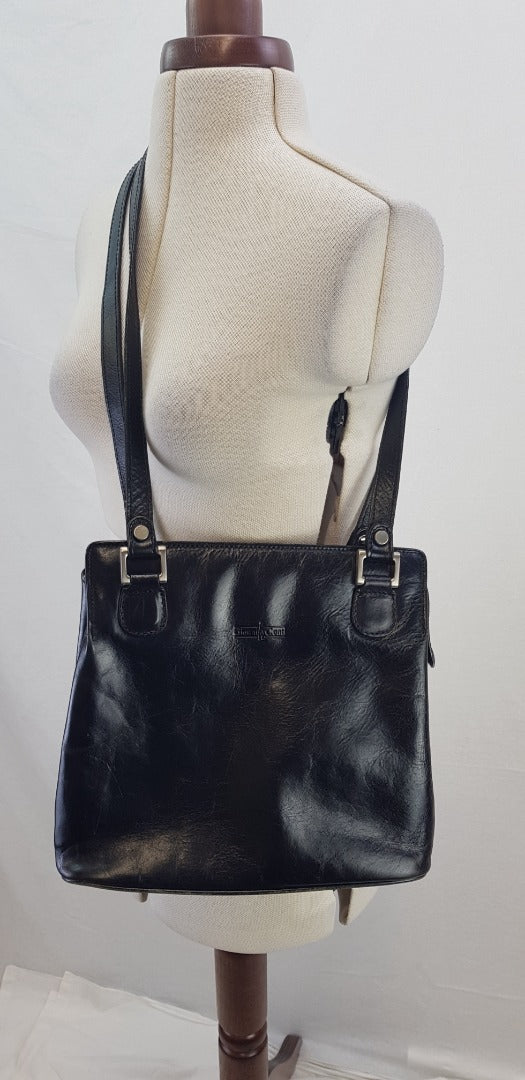 Gianni Conti Black Leather Handbag inc. Dust bag VGC