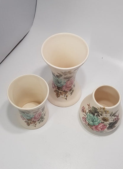 Purbeck Gifts Poole Pottery x3 Posy Vases with Floral design VGC