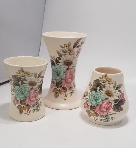 Purbeck Gifts Poole Pottery x3 Posy Vases with Floral design VGC