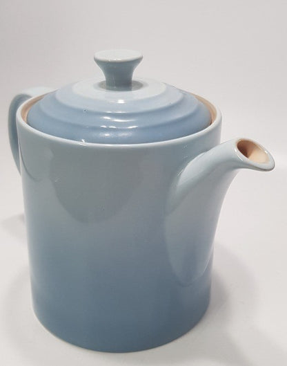 Le Creuset Sky Blue Medium Size Tea Pot 1.3L/1.4QT Nearly New