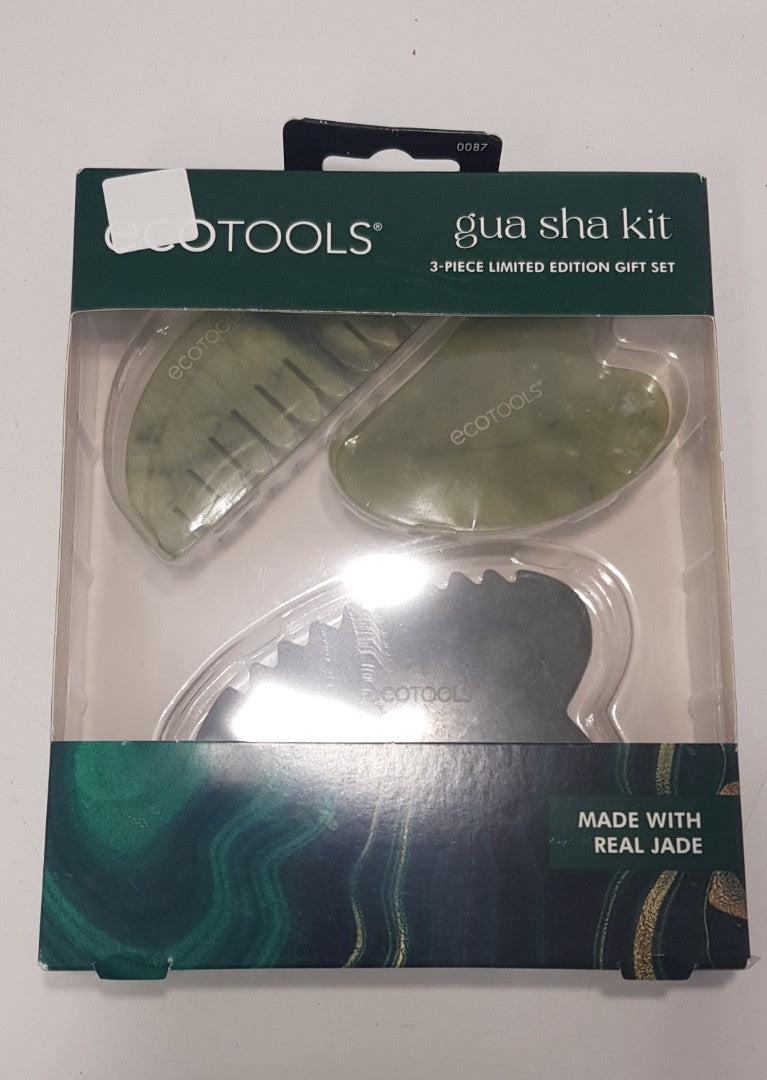 Jade Face Roller & Gua Sha Kit All real Jade & BNIB