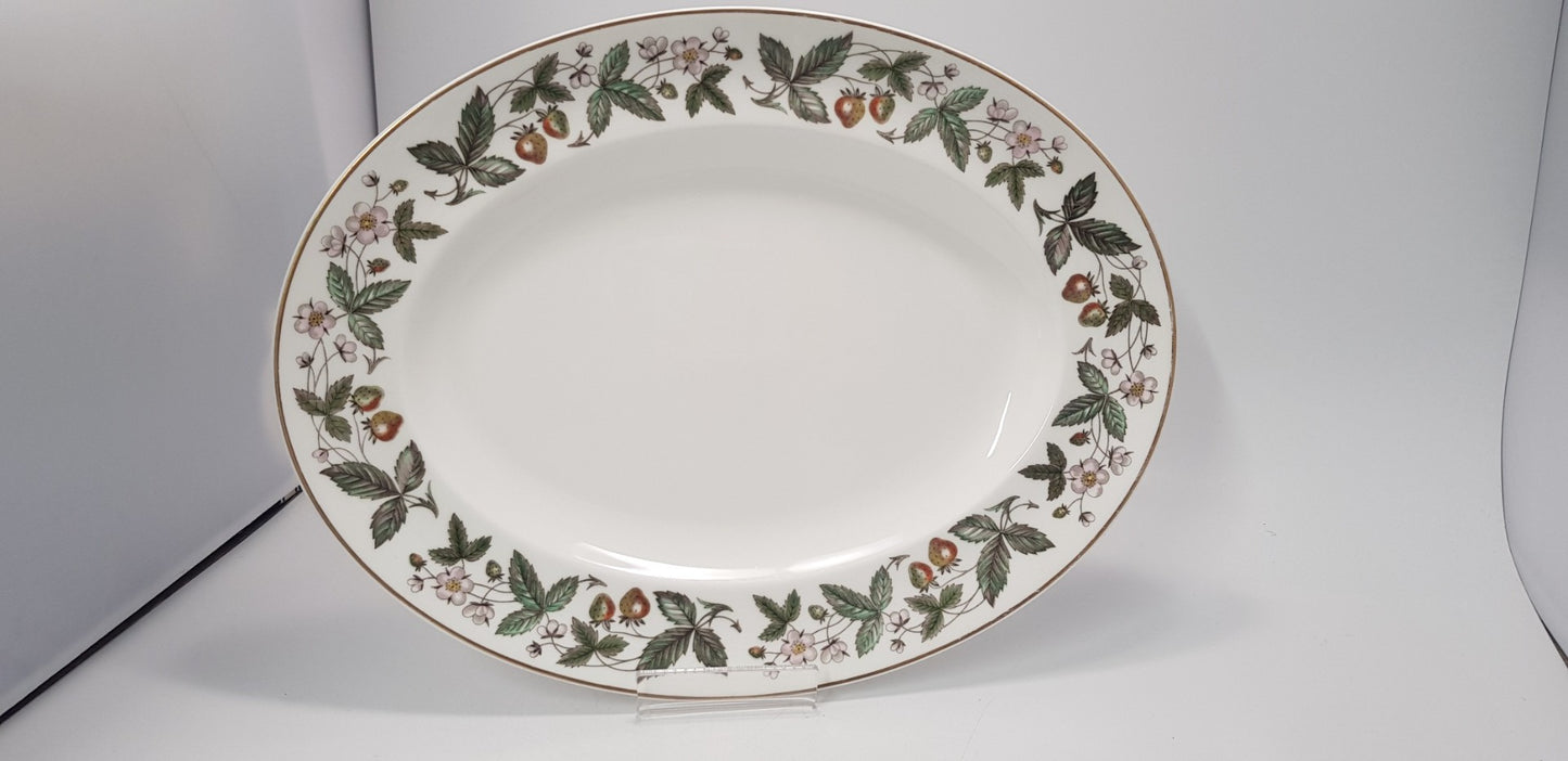 Wedgwood Strawberry Hill Serving Platter & Gravy Boat VGC