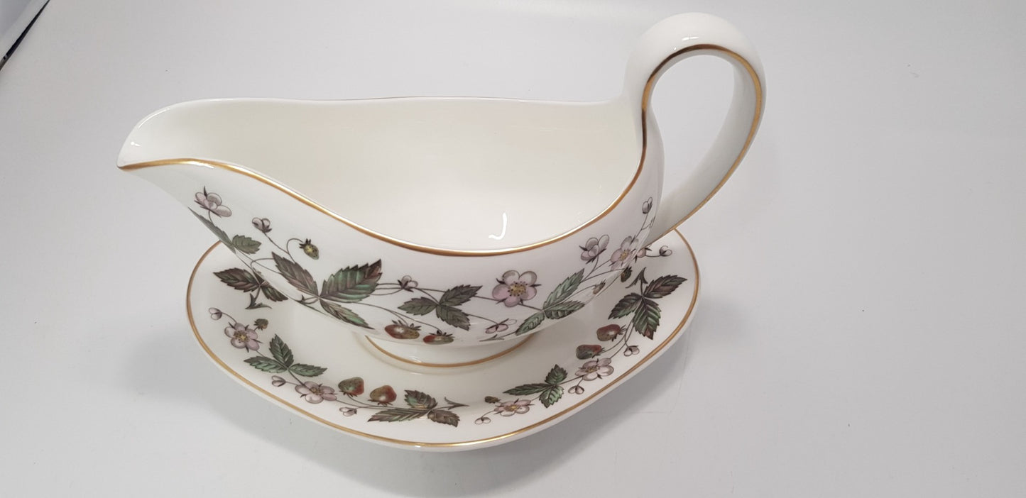 Wedgwood Strawberry Hill Serving Platter & Gravy Boat VGC