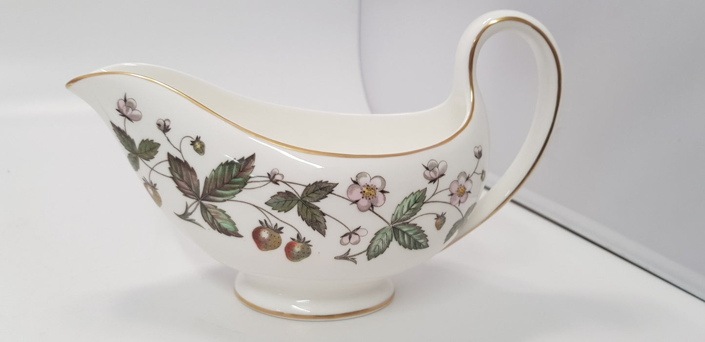 Wedgwood Strawberry Hill Serving Platter & Gravy Boat VGC