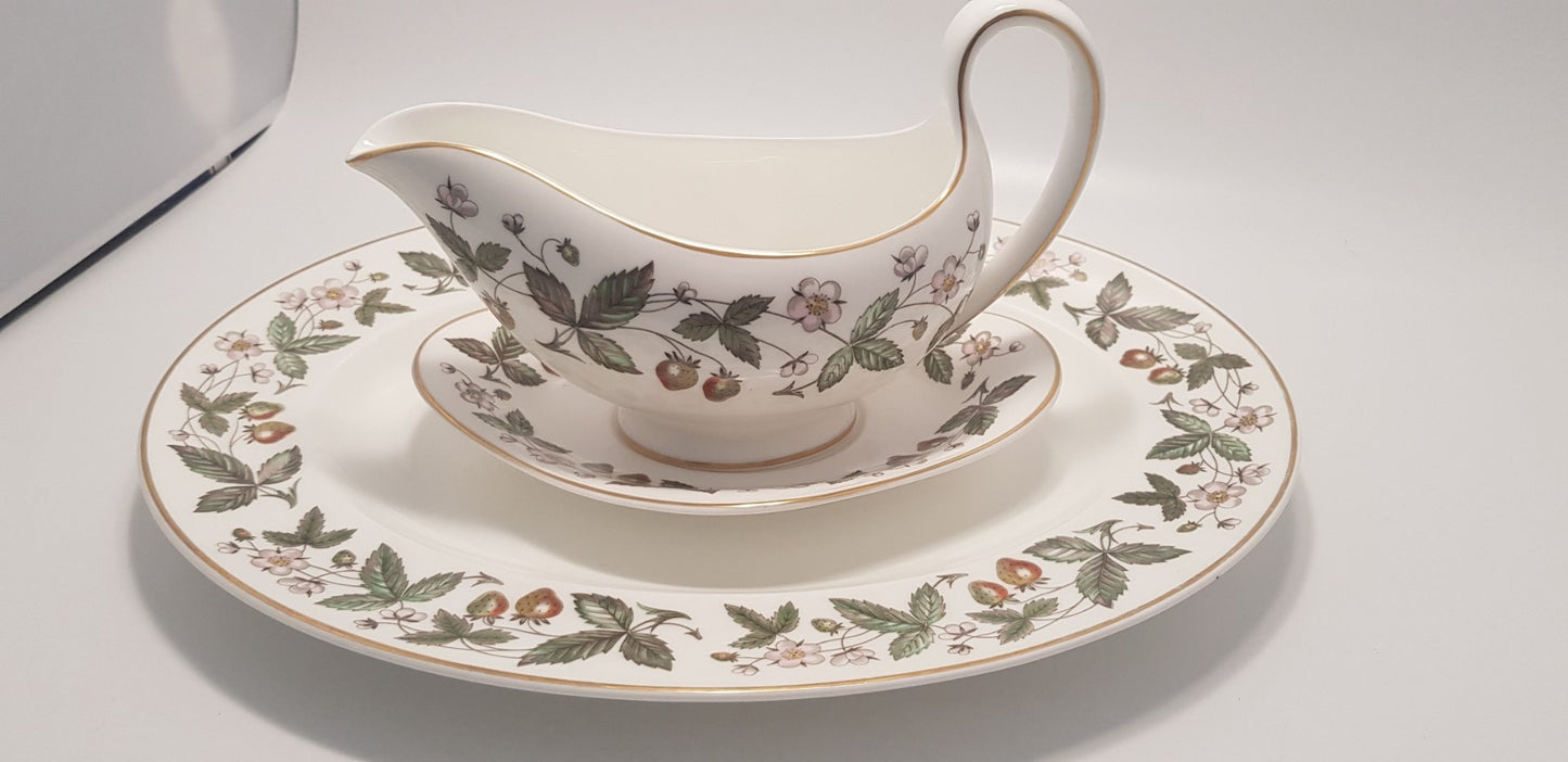 Wedgwood Strawberry Hill Serving Platter & Gravy Boat VGC