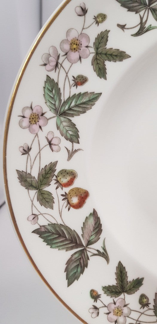 Wedgwood Strawberry Hill Serving Platter & Gravy Boat VGC