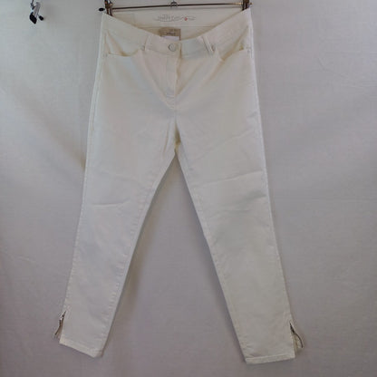 Toni Perfect Shape Cream Stretch Crop Jeans - UK Size 12