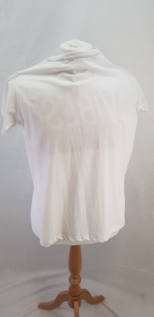 Urban Outlaws White Vibes T-Shirt Size 13-14yrs BNWT