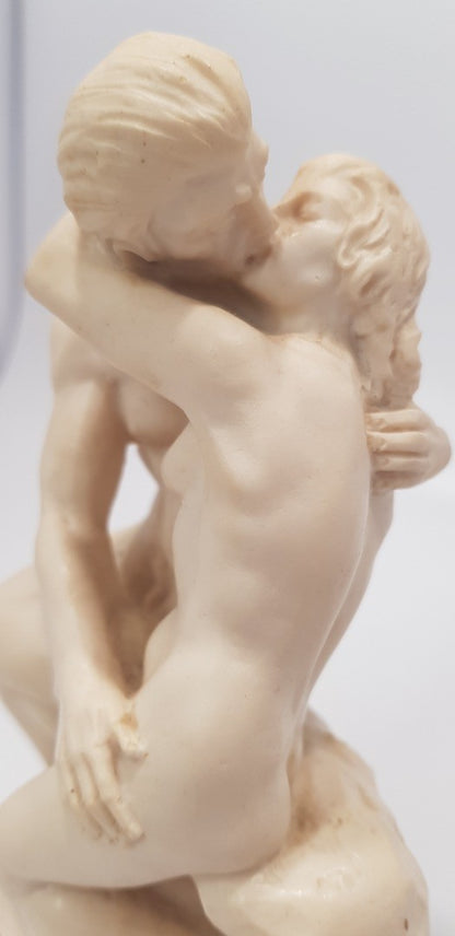 A.Santini Sculpture Nude Kissing Couple Sat Down THE KISS Alabaster on Onyx VGC