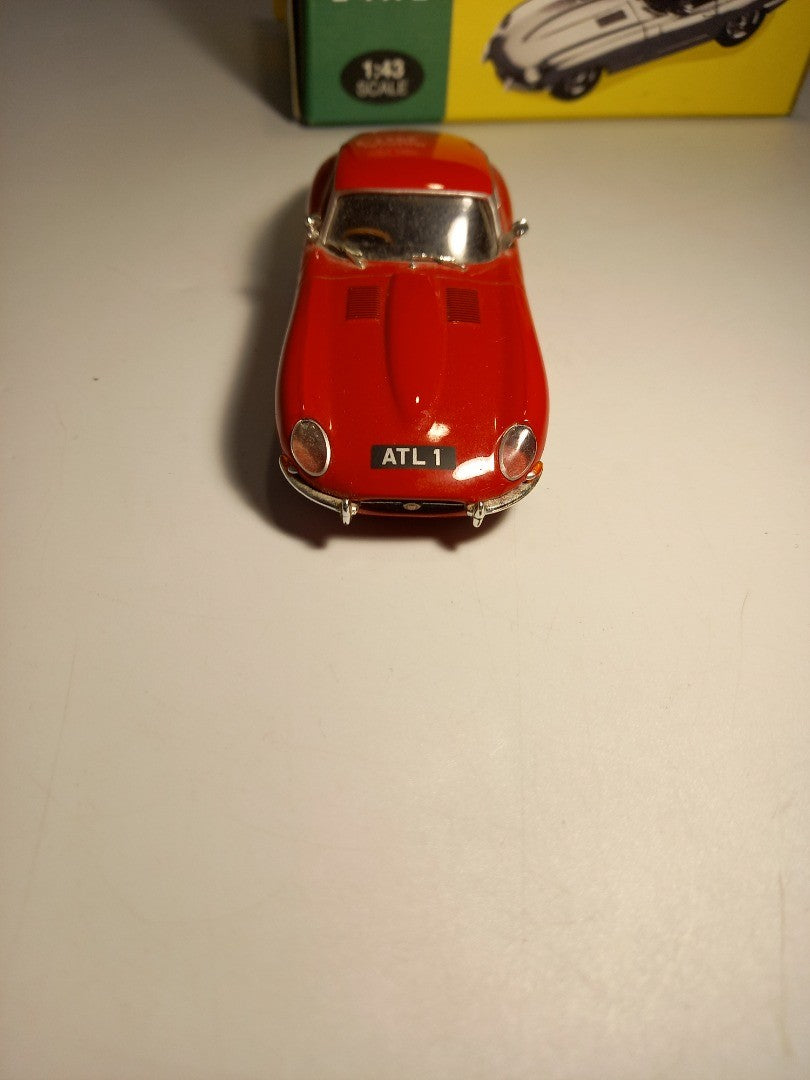 Atlas Editions Jaguar E-Type, 1:43 Red Model Car with Box